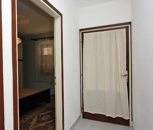Apartament With Parking Space Kampor, Rab - 5000 Kampor