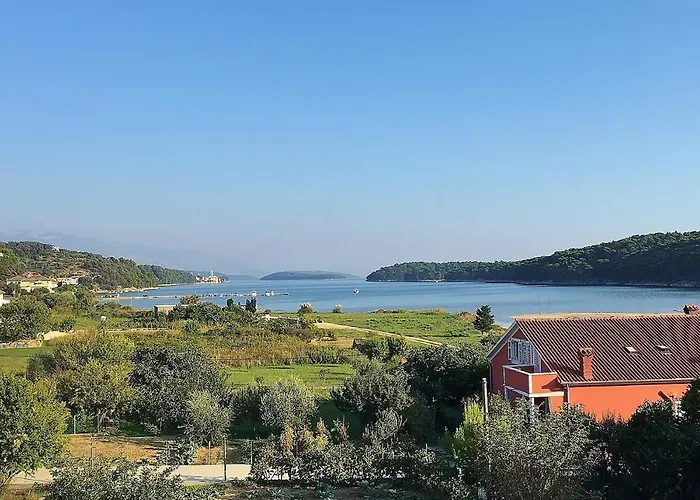Apartament With Parking Space Kampor, Rab - 5000 *